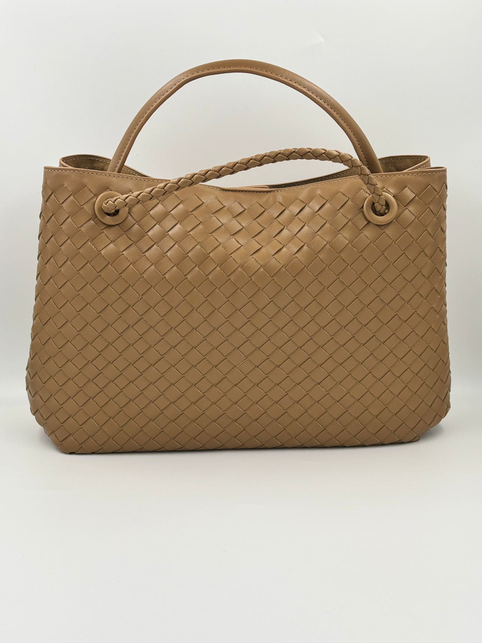 Amara Handtasche