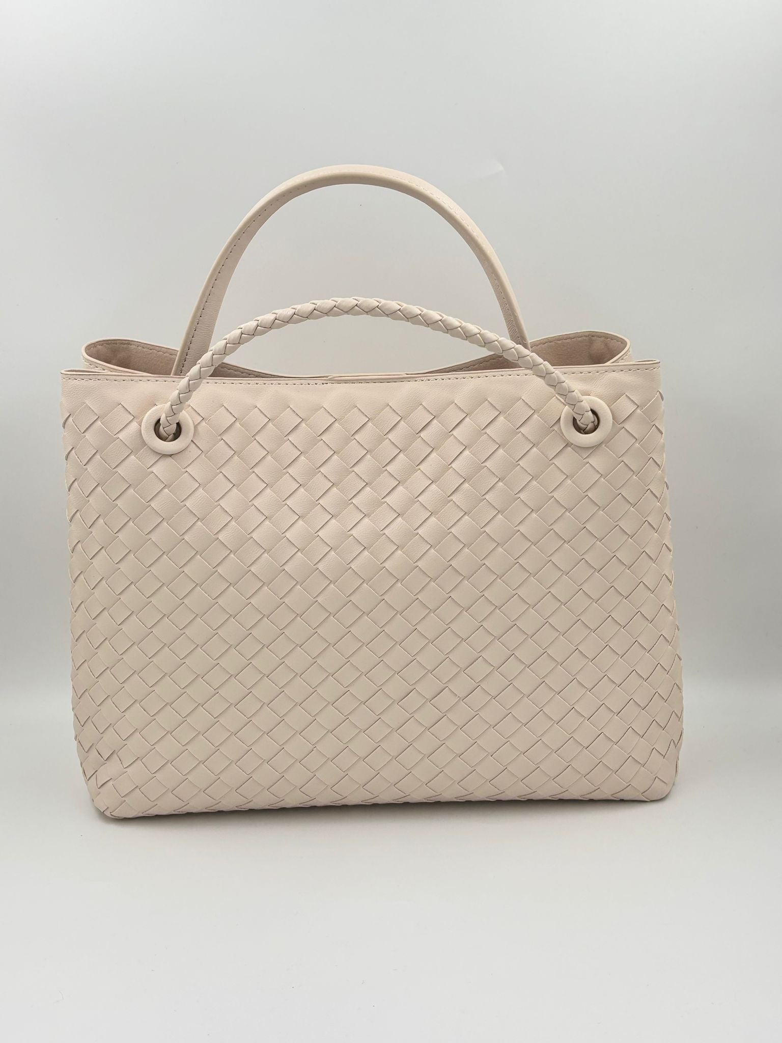 Amara Handtasche